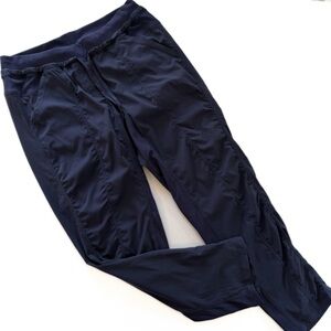 Lululemon Pants Womens 10 Navy Blue Dance Studio Pull on Straight Joggers Crop